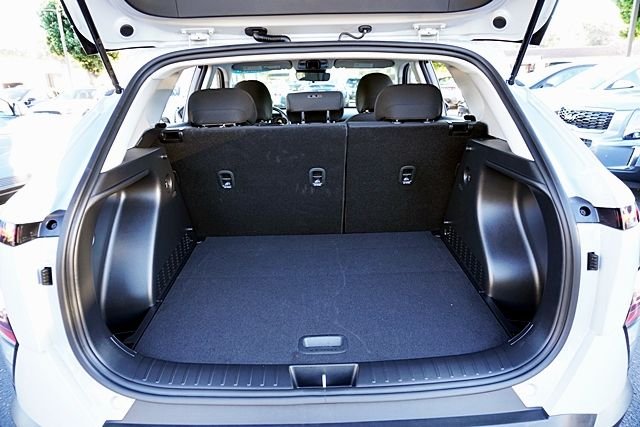 Used 2026 Gray Hyundai SEL Sport image 12