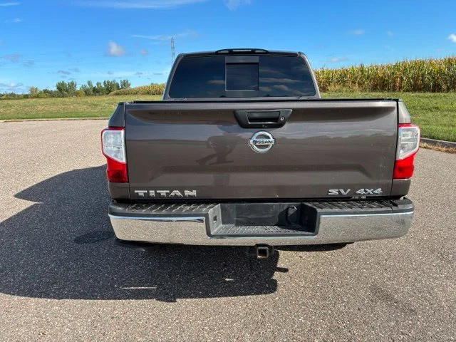 Used 2018 Brown Nissan SV image 7