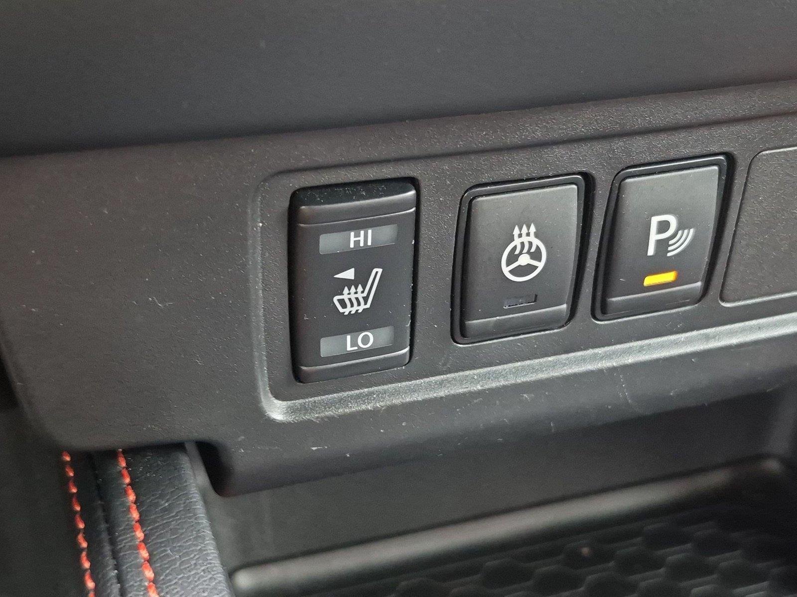 Used 2022 Boulder Grey Pearl Nissan PRO-4X image 27