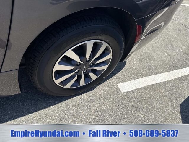 2023 Chrysler Pacifica Hybrid Touring L - Photo 14