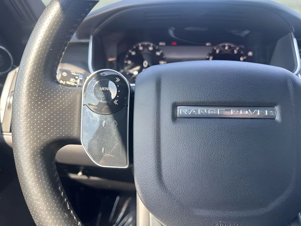 Used 2020 Black Land Rover HSE image 15
