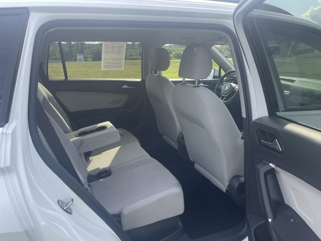 Used 2018 White Volkswagen S image 10
