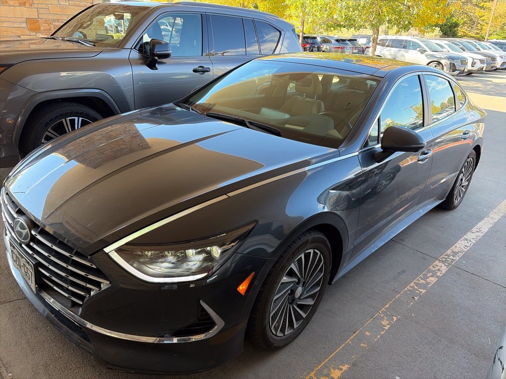 Used 2023 Gray Hyundai Limited image 1