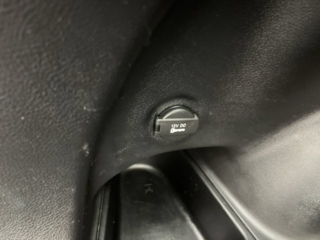 Used 2019 Laser Blue Pearlcoat Jeep Limited image 27