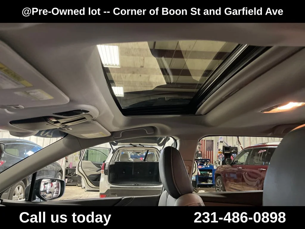 Used 2020 Black Subaru Onyx Edition XT image 13