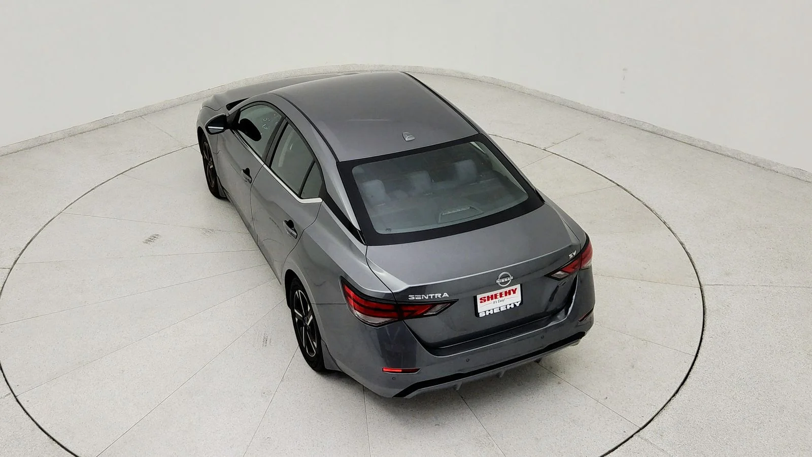 Used 2024 Gray Nissan SV image 18