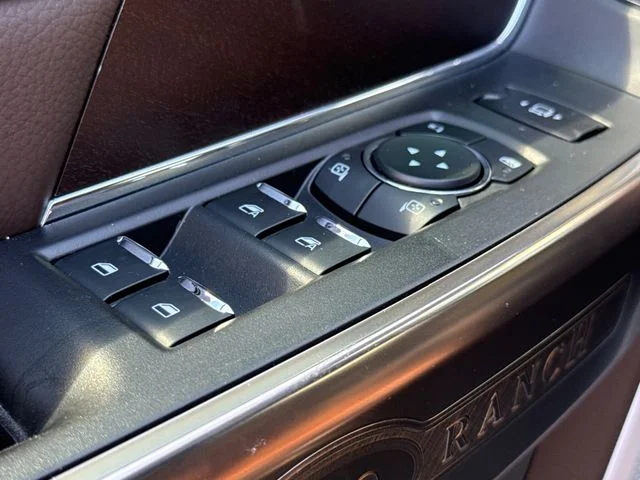 New 2026 Agate Black Metallic Ford F-250® King Ranch® image 21