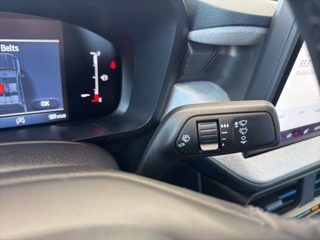 New 2026 Space White Metallic Ford XLT image 27