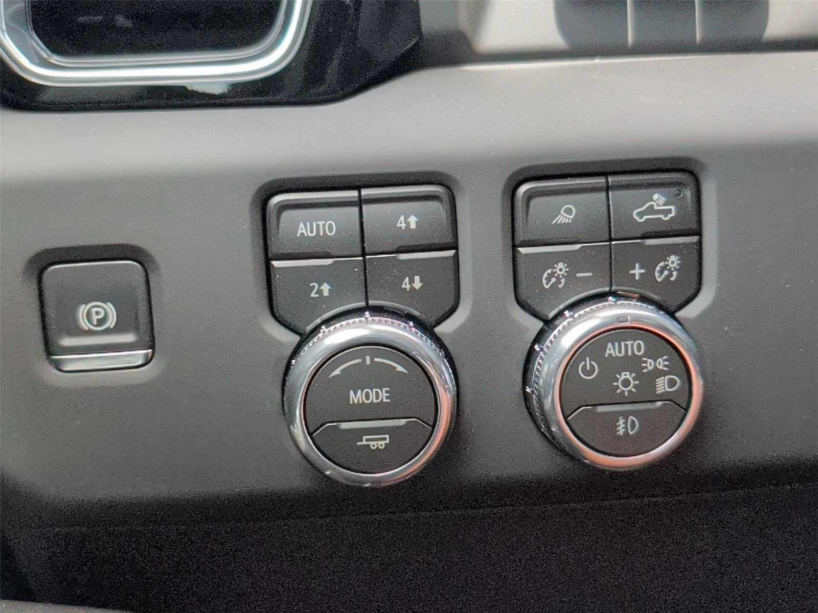 New 2026 Glacier White Tricoat GMC Denali image 29