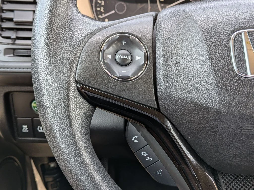 Used 2016  Honda LX image 14