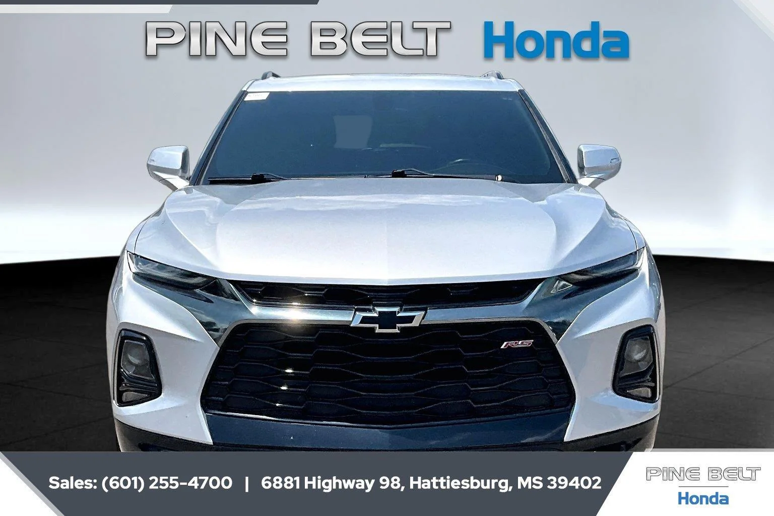 Used 2020 Silver Ice Metallic Chevrolet RS image 3