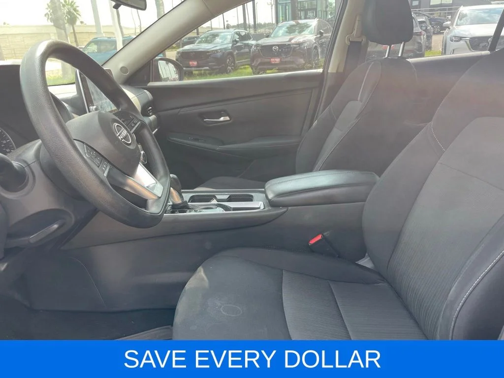 Used 2024  Nissan SV image 14
