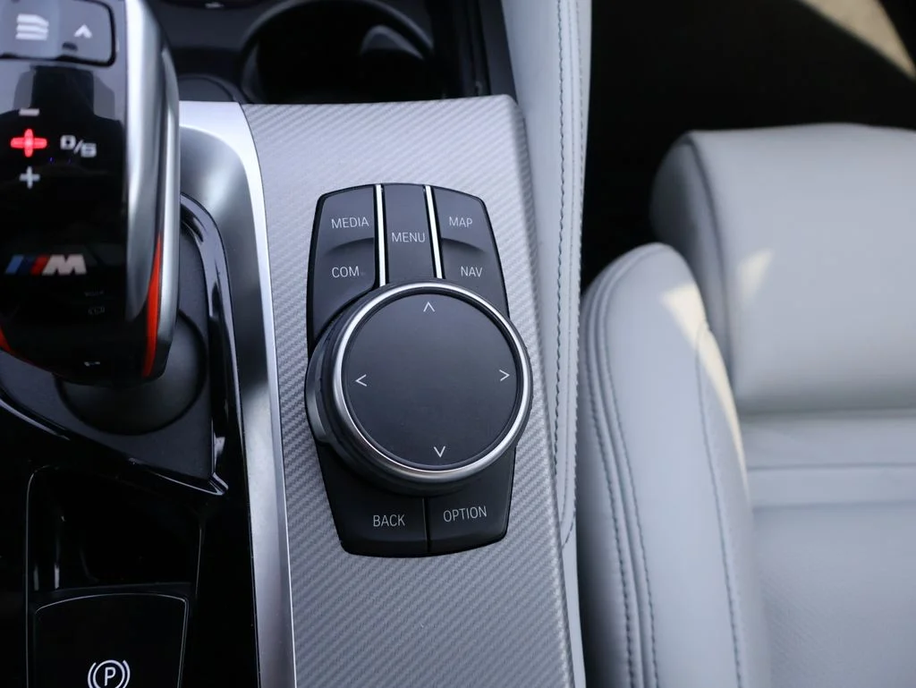 Used 2023 Alpine White BMW Base image 29