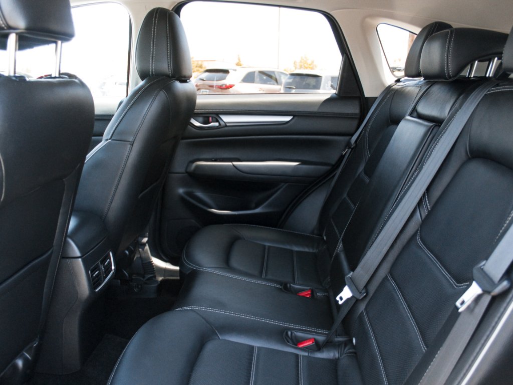 2025 Mazda CX-5 S Preferred package - Photo 24
