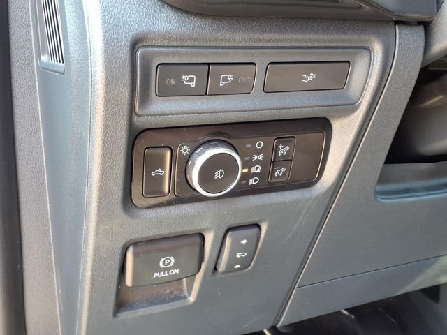 Used 2023 Gray Metallic Ford XLT image 24