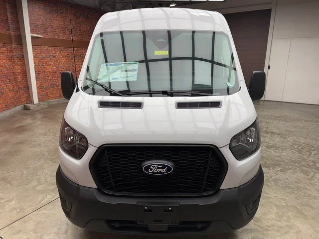 New 2026 Oxford White Ford Cargo Van image 8