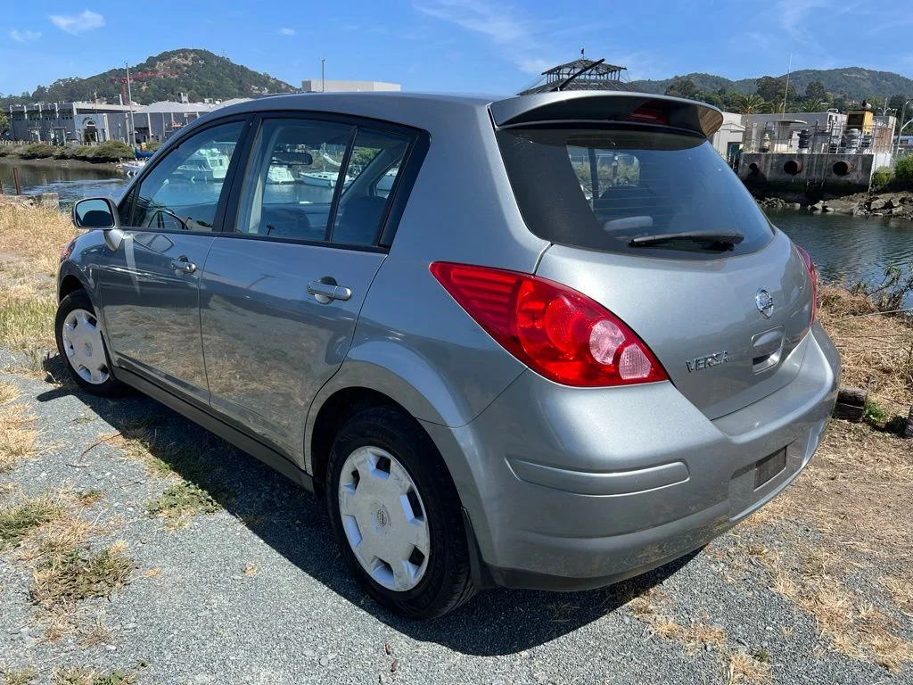 Used 2009 Gray Nissan 1.8 S image 3