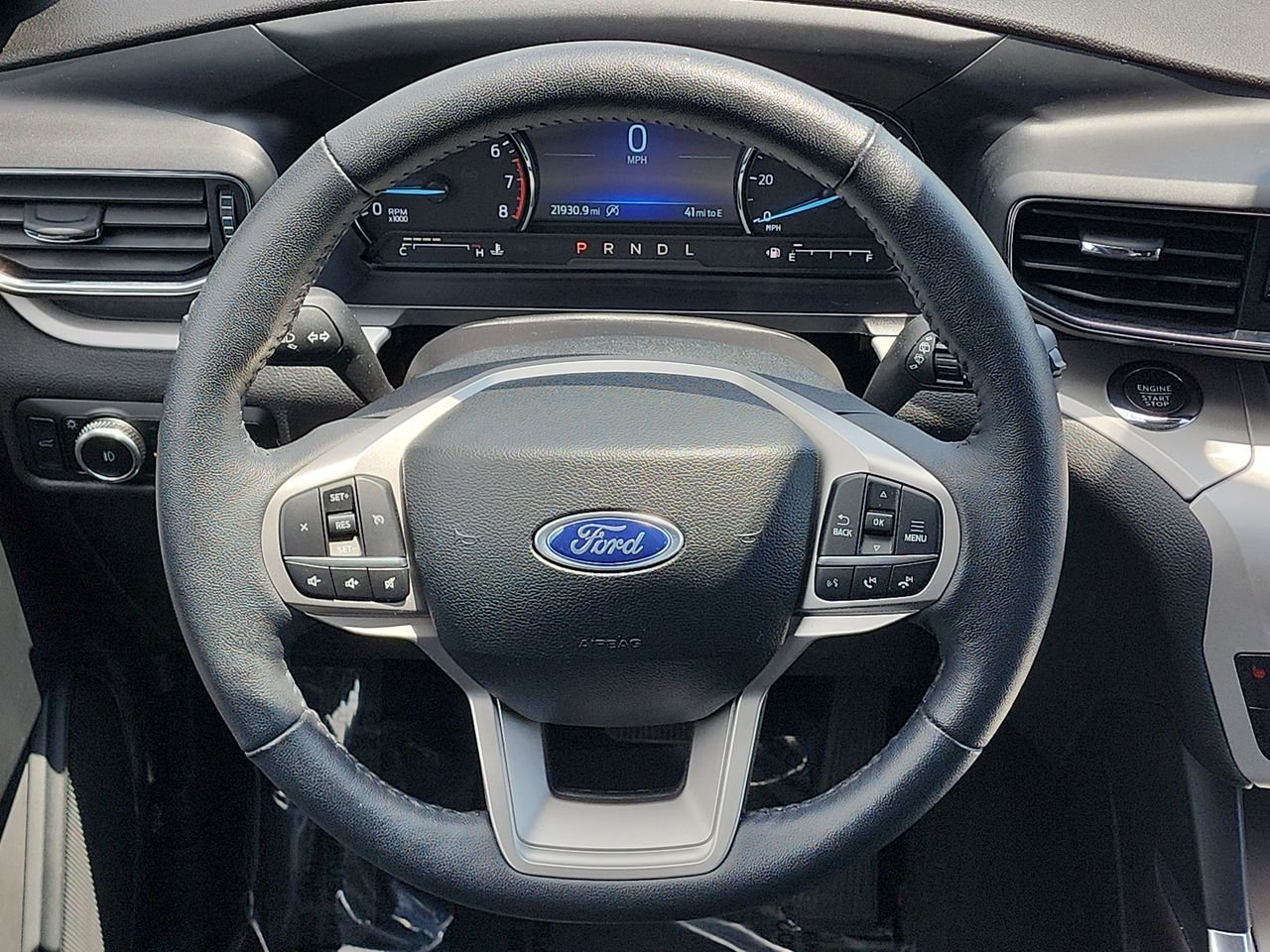 Used 2024 Silver Ford XLT image 19