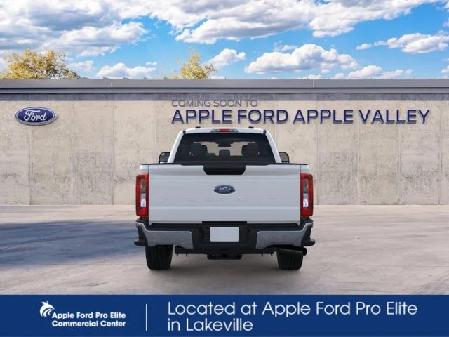 New 2026 Oxford White Ford XL image 5