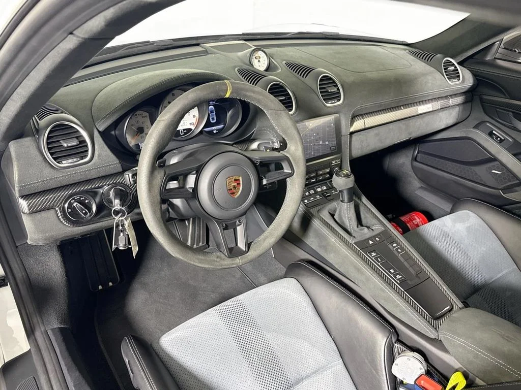 Used 2024 White Porsche GT4 RS image 4