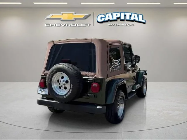 Used 1998 Green Jeep Sahara image 6