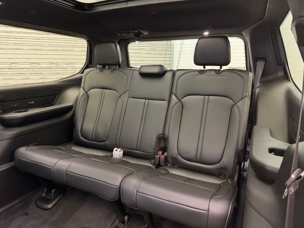New 2026 High Gloss Black Exterior Paint Jeep Upland image 20