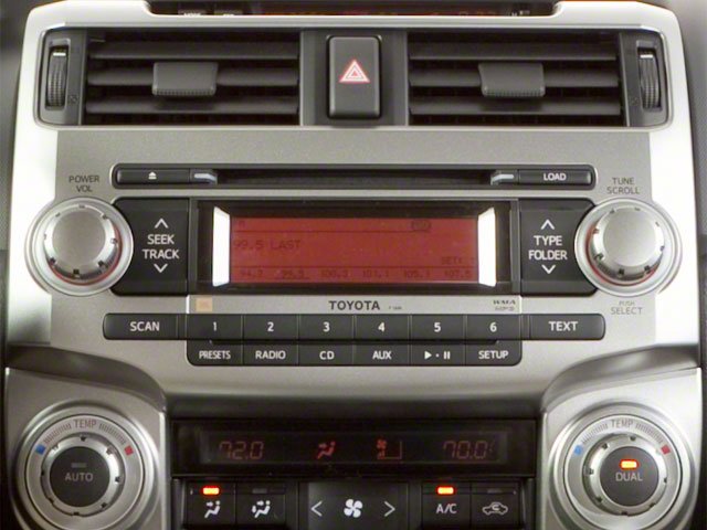 Used 2010 Blizzard Pearl Toyota SR5 image 10