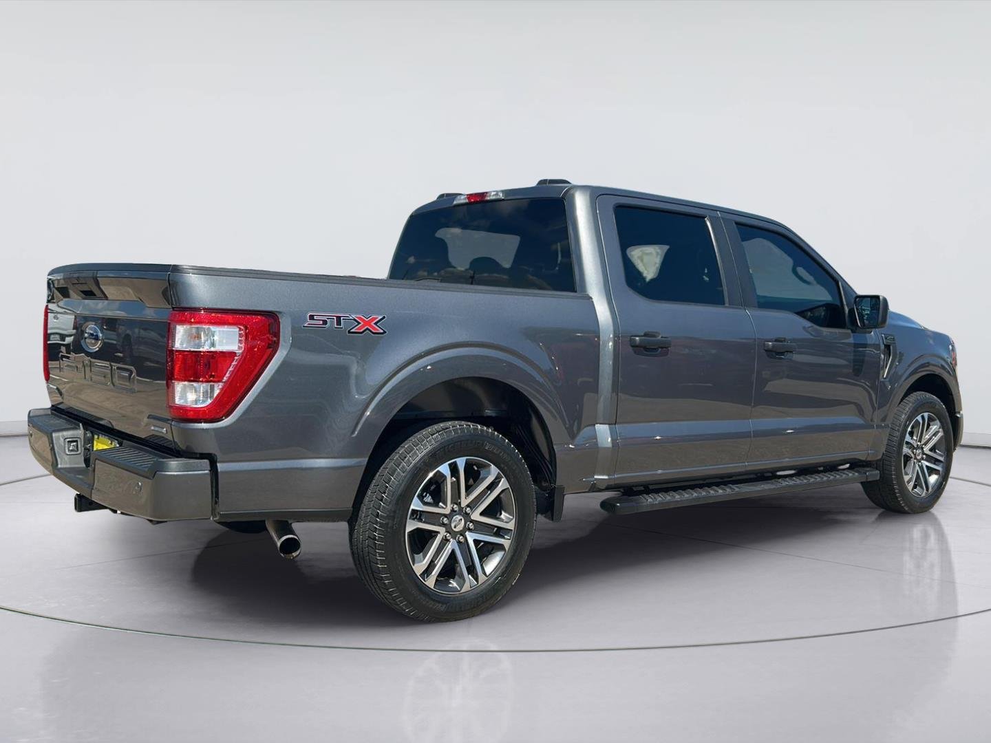 Used 2023 Carbonized Gray Ford XL image 4