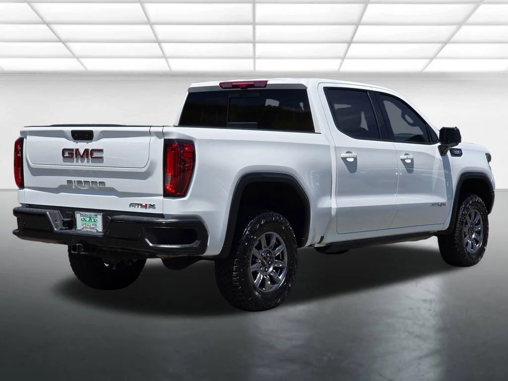 2025 GMC Sierra 1500 AT4X - Photo 29