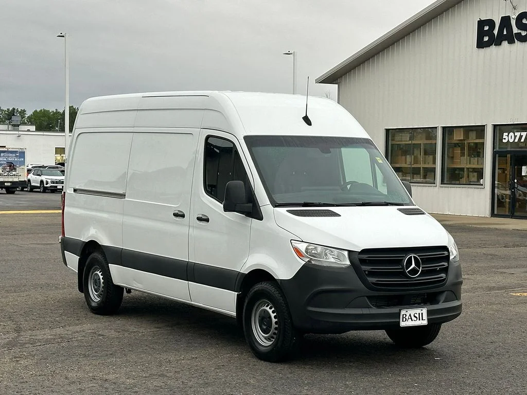 Used 2022  Mercedes-Benz Cargo Van 144 in. WB image 35
