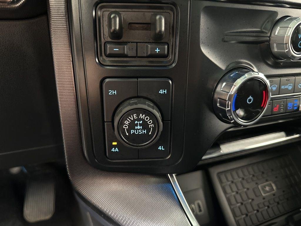 Used 2025 Oxford White Ford Raptor image 30
