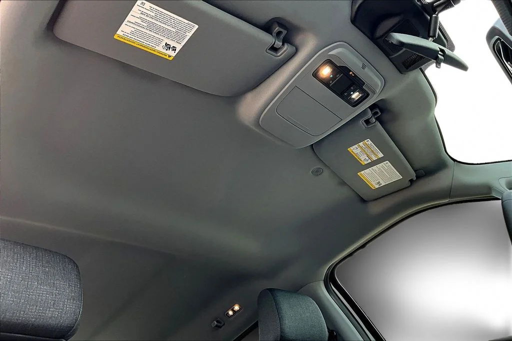New 2026 Silver Ford XLT image 30