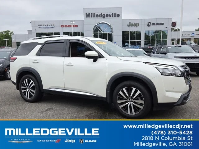 2024 Nissan Pathfinder Platinum