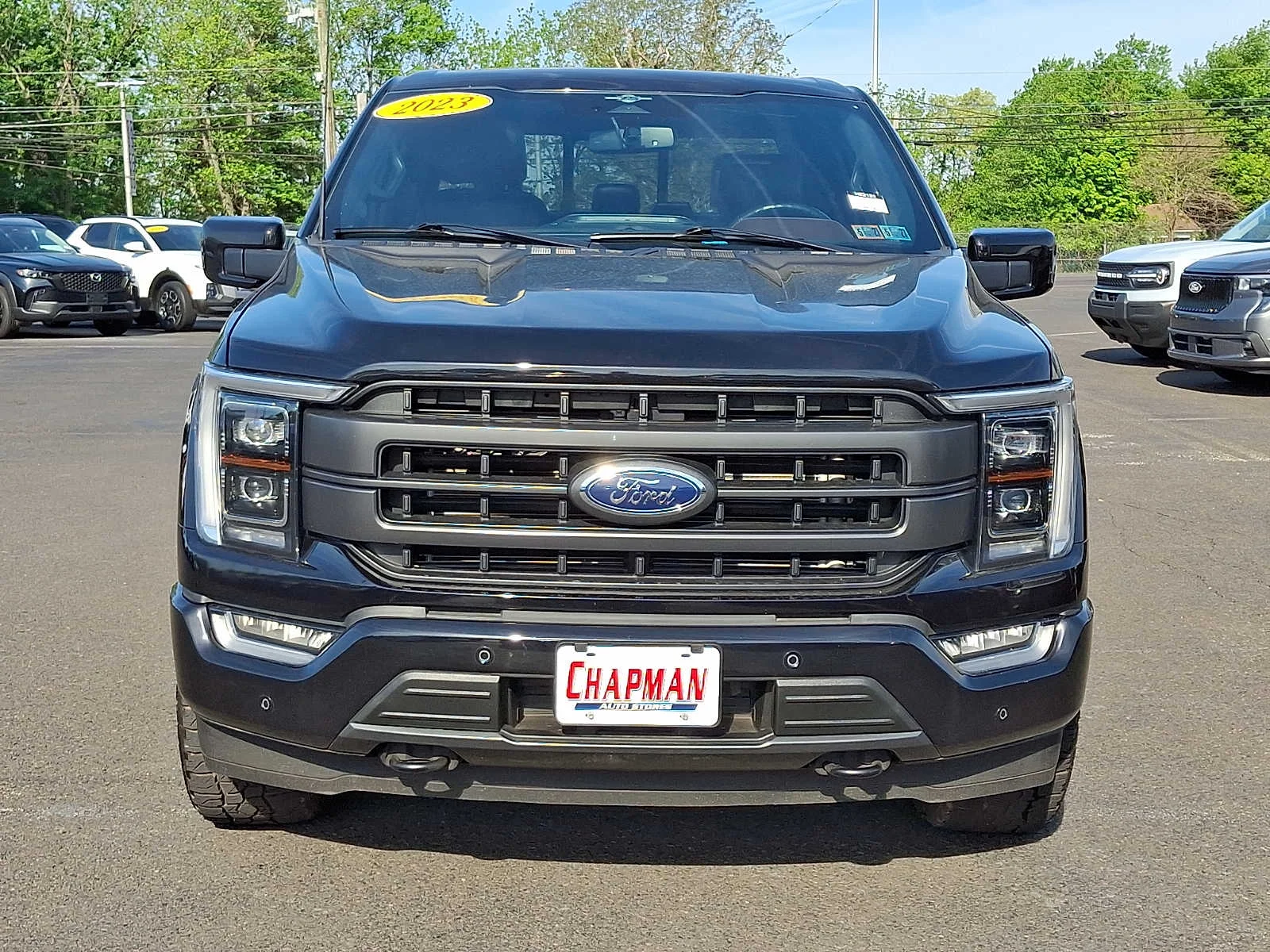 Used 2023 Agate Black Metallic Ford LARIAT image 2