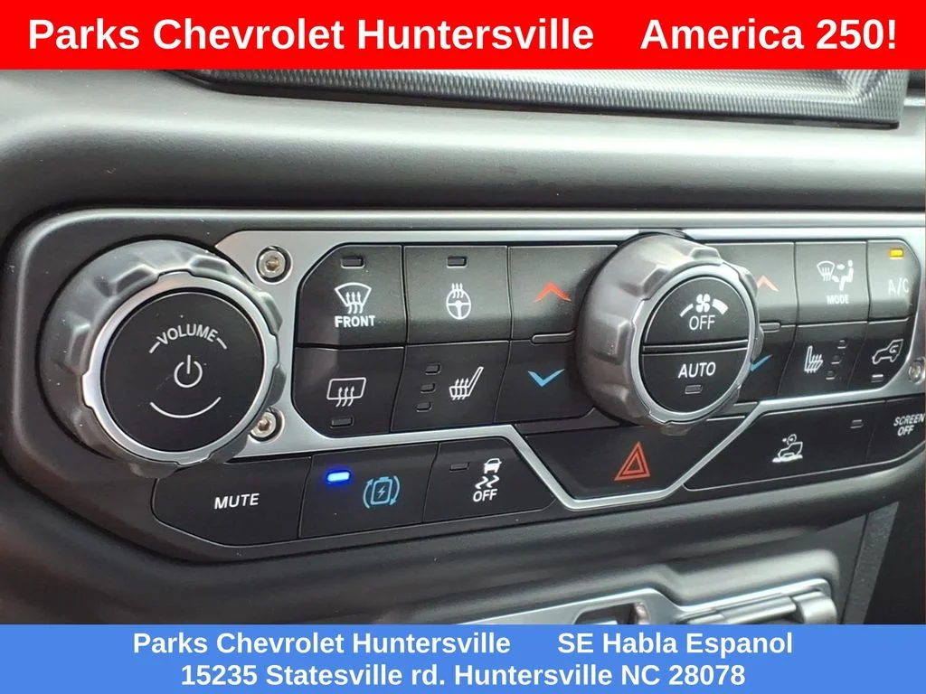 Used 2023 Silver Jeep Rubicon 20th Anniversary Edition 4xe image 8