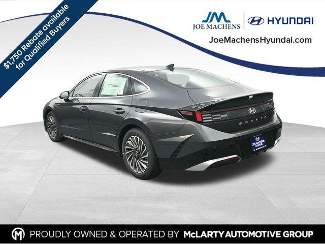 New 2026 Gray Hyundai SEL image 6