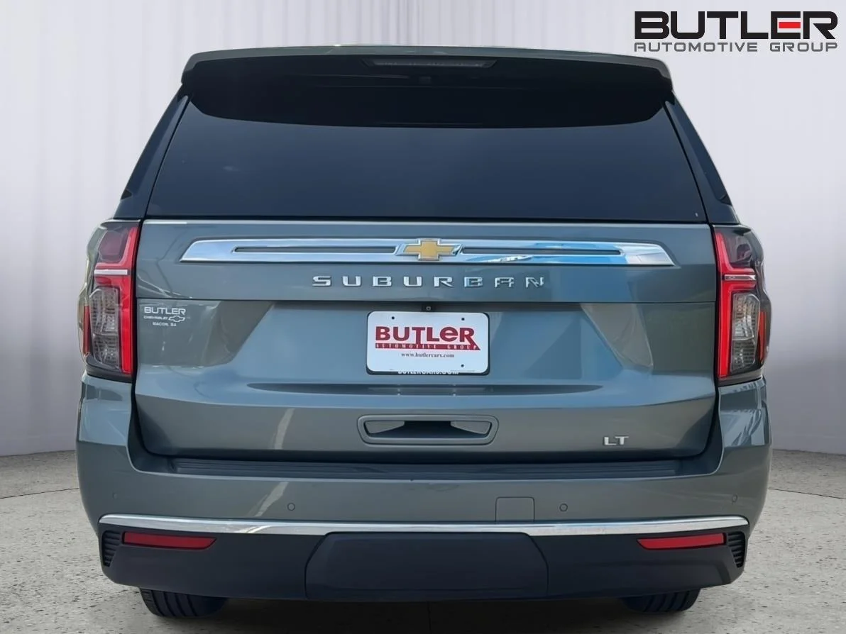 Used 2024 Silver Sage Metallic Chevrolet LT image 5