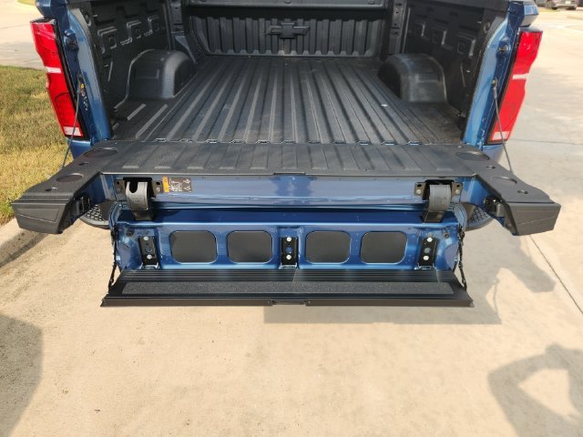 2026 Chevrolet Silverado 2500 HD LTZ - Photo 33