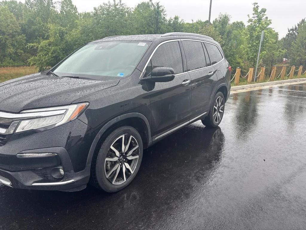 2022 Honda Pilot Elite AWD's photo