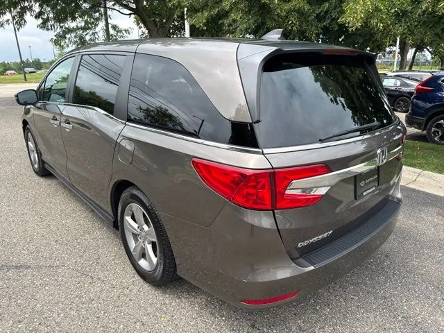 Used 2018 Pacific Pewter Metallic Honda EX image 11