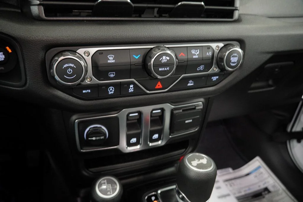 2026 Jeep Wrangler 2-Door Sport - Photo 24