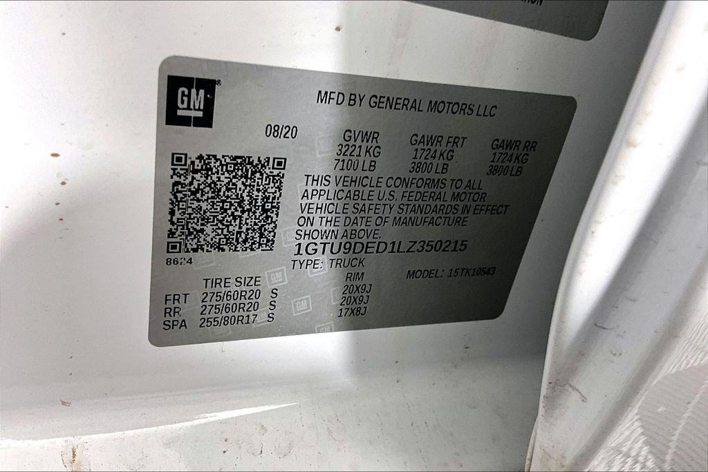 Used 2020 White GMC SLT image 16