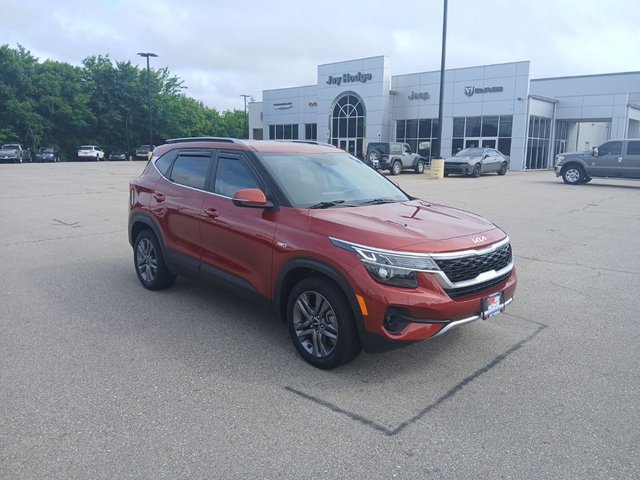 2023 Kia Seltos S