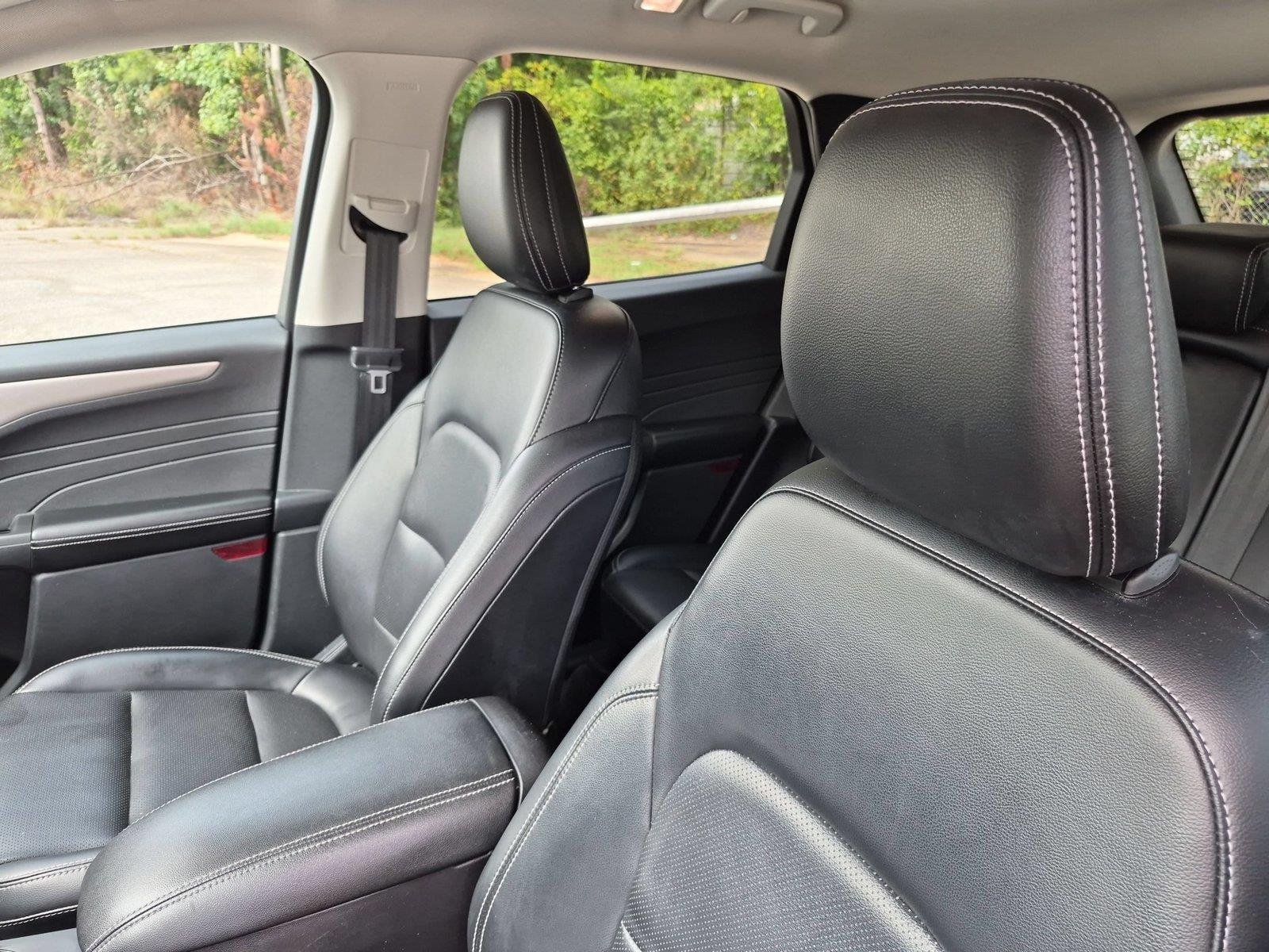 Used 2021 Carbonized Gray Metallic Ford SEL image 17