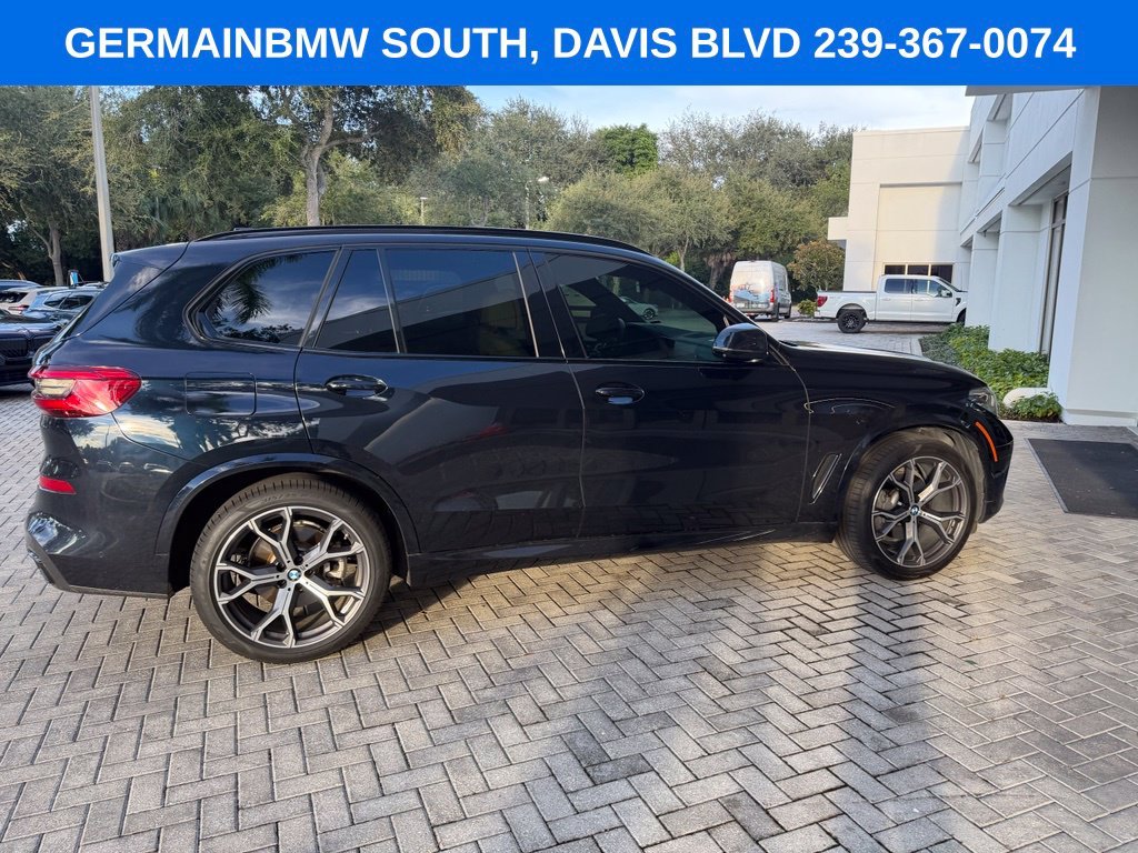 Used 2020 Carbon Black Metallic BMW sDrive40i image 9