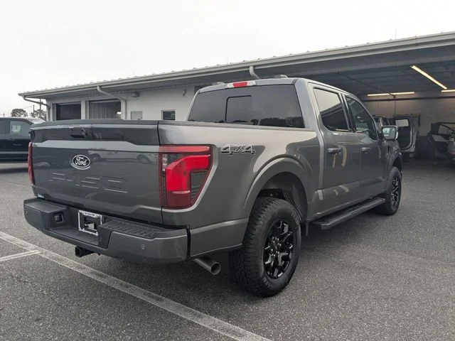 New 2026 Gray Ford XLT image 3