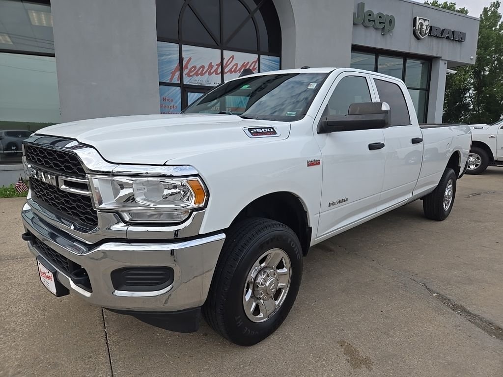 Used 2022 RAM Ram 2500 Pickup Tradesman with VIN 3C6UR5HJ5NG372543 for sale in Kansas City
