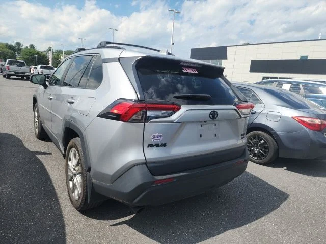 Used 2024 Silver Toyota XLE Premium image 6