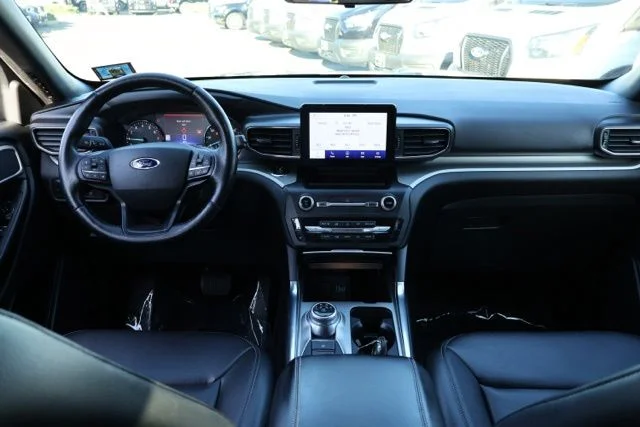 Used 2020 Magnetic Ford XLT image 12