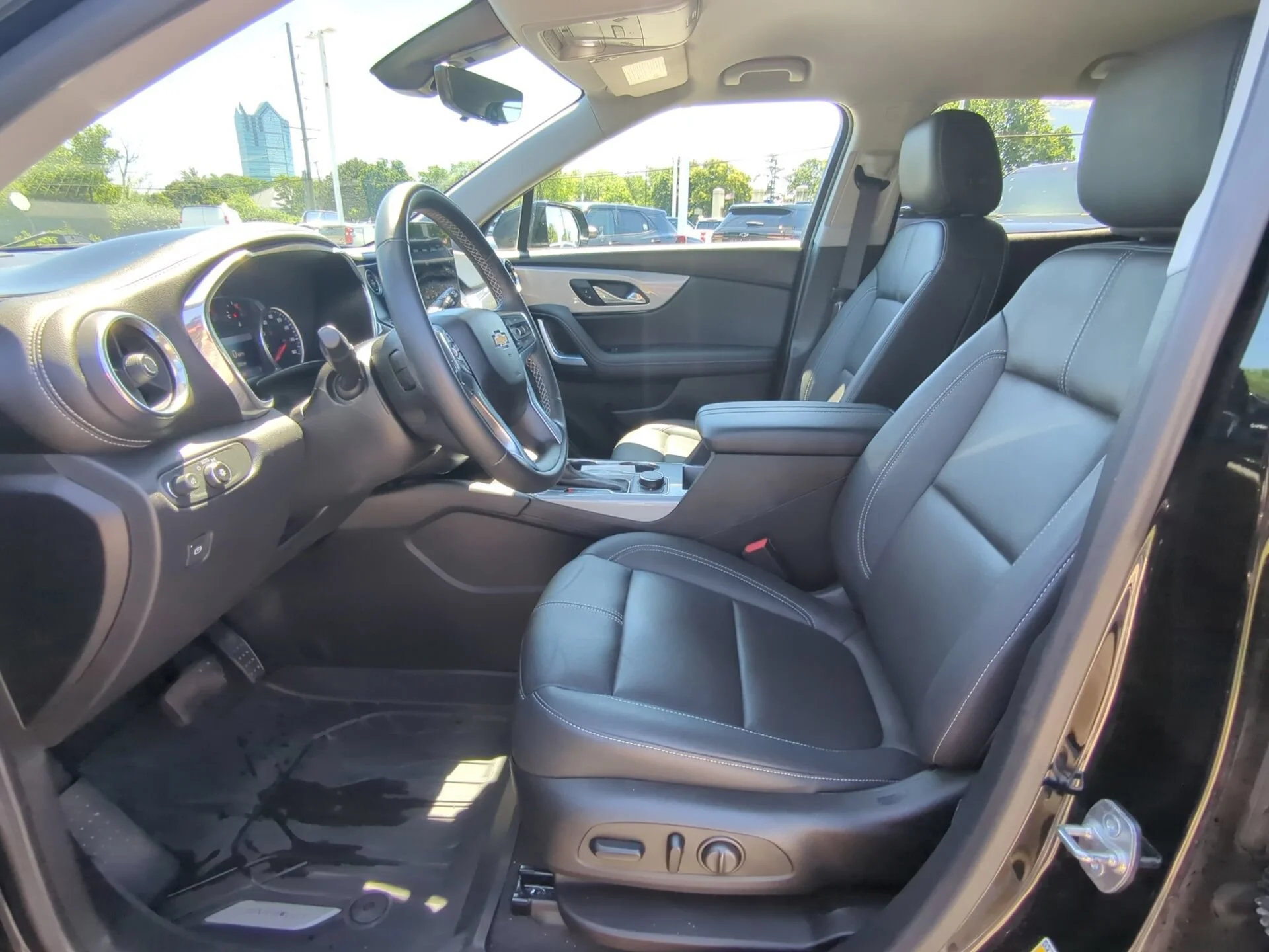 Used 2023 Black Chevrolet 3LT image 16